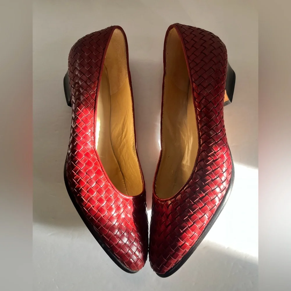 COLE HAAN Cognac tan leather woven slip on Handmade in Italy - Picture 2 of 8